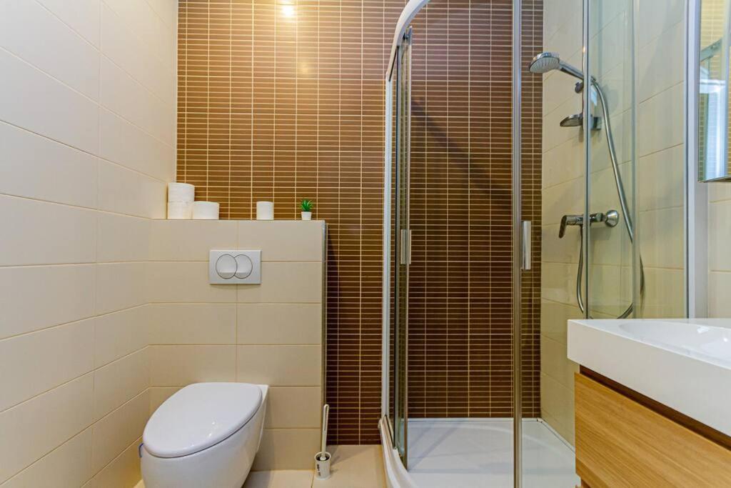 Luminous Design Apartment - W18 Budapest Ngoại thất bức ảnh